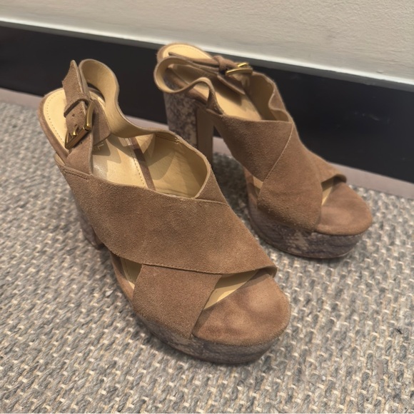 Michael Kors Heel Size 7 - Picture 1 of 6